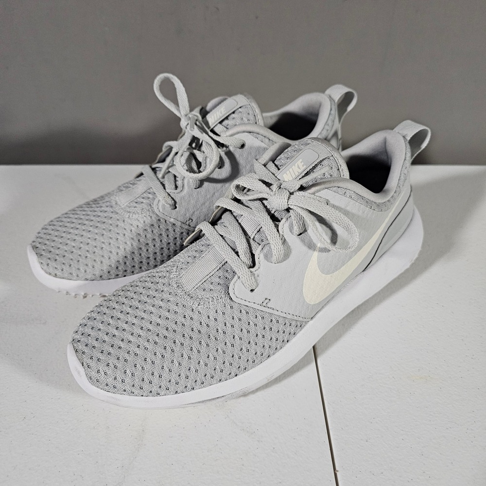 Nike Roshe G Golf Shoes Womens 7 Grey CD6066-002 Spikeless Mesh Sneakers
